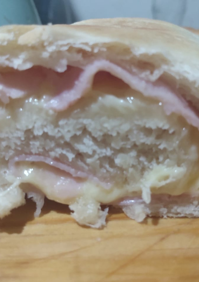 Una foto de Pan casero y Pan casero relleno
