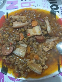Una foto de Llenties acompanyades🥄