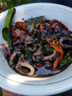 Foto resep Cumi masak tinta hitam