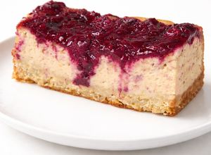 Foto principal de Tarta de queso sin azúcar, con base de avena y dátiles