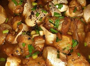 Hình của món Ức Cá Tra Kho Nước Dừa.