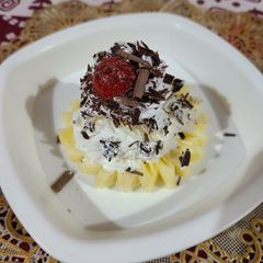 A picture of Pineapple sandwich.
