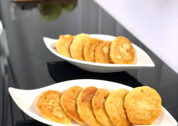 Mini pancakes pommé-chèvre frais