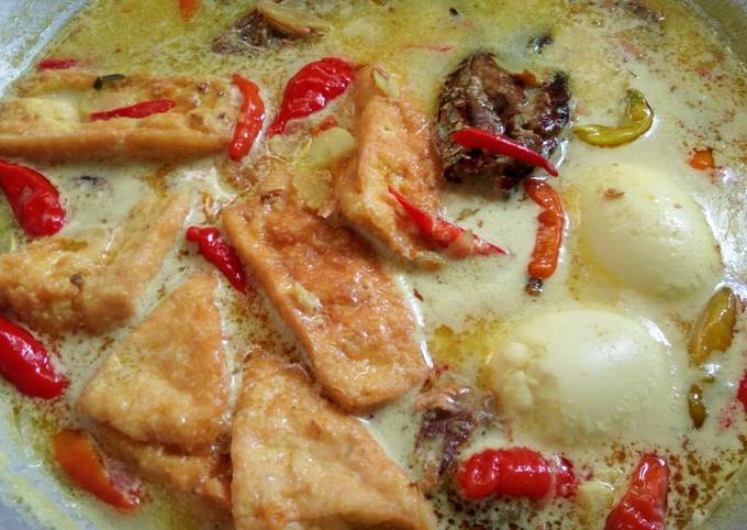 Resep Mangut Ikan Asap Oleh Yunita Oktavia Cookpad