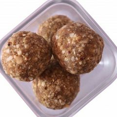 Peanut ladoo A picture of Peanut ladoo.