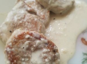 Foto principal de Solomillo de cerdo con salsa de queso azul