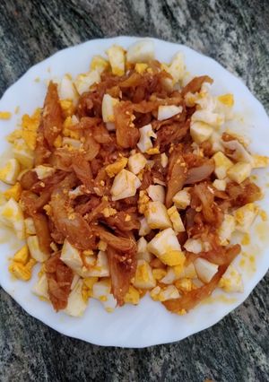Una foto de Mojete de bacalao y huevo duro