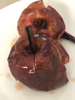 Una foto de Manzanas asadas con legendario