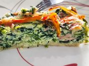 Una foto de quiche de espinacas sin masa