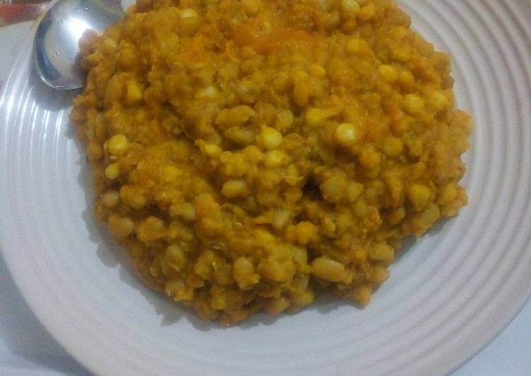 Simple Way to Prepare Super Quick Homemade Beans with corn/maize(Adalu)