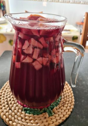 A picture of Fruit Sangria.