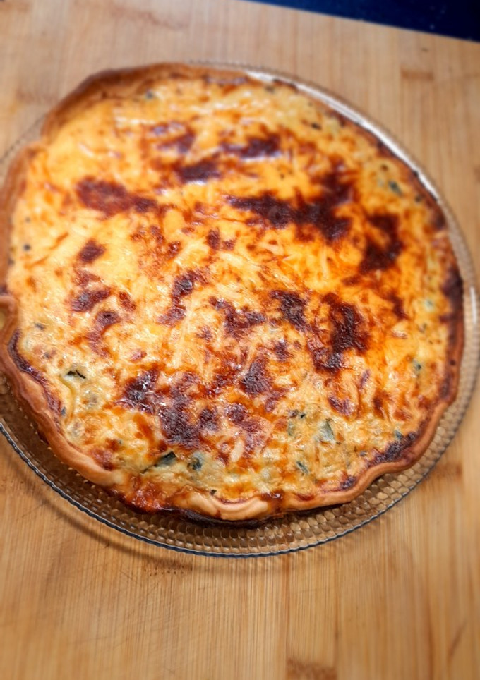 Una foto de Quiche de calabacín con puerro