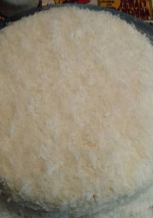 A picture of Chef Warren's Coconut Cake.