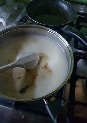 Una foto de Cola de mono con leche condensada de coco