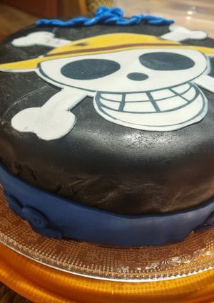Meggyes torta koponya mintával recept fotója