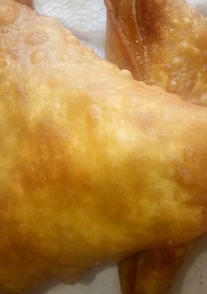 A picture of Spicy samosa za viazi.