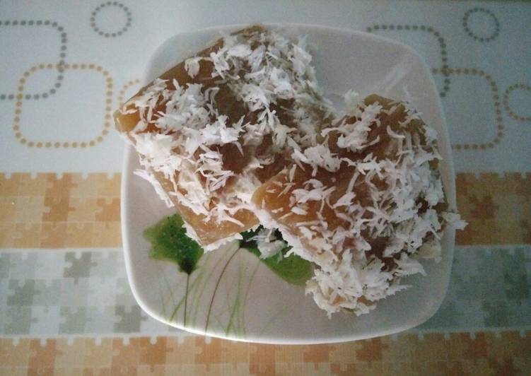 Ongol-ongol tepung tapioka