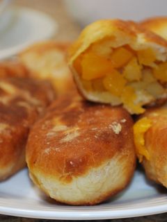Фото Пирожки с тыквой и яблоками! (тесто на кефире).
