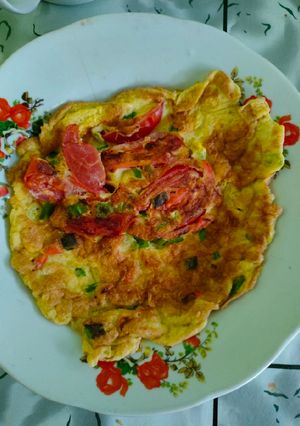 Foto resep Omelet Tomat Mrecon