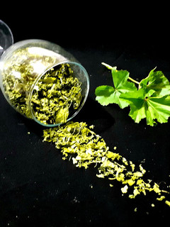 عکسی از دستور خشک کردن توله (پنیرک) در ماکروفر و خواص توله