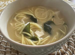 Una foto de Sopa de Miso - Vegan