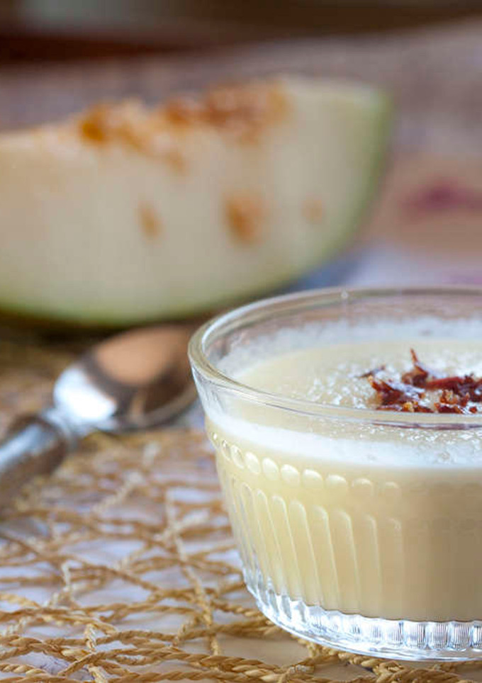 Una foto de Sopa fría de melón