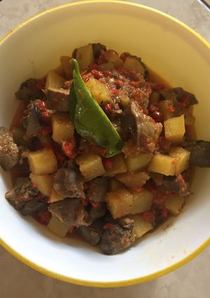 Foto resep Sambal goreng Ati Ampela & kentang