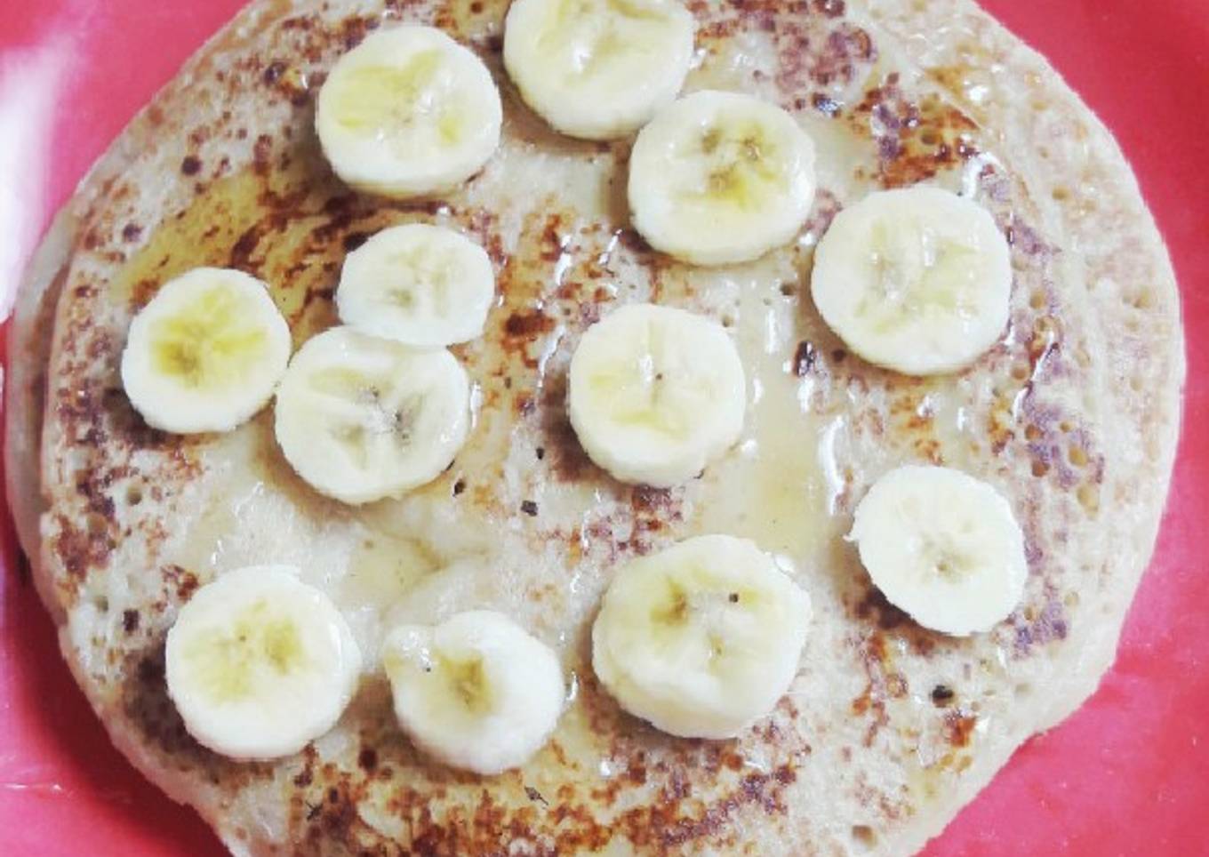 Pancakes with bananas and wheat