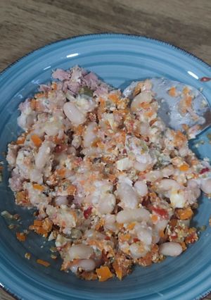 Una foto de Ensalada de Alubias Alta en Proteína