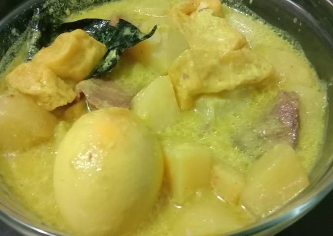 Bagaimana Membuat Telor daging bumbu kuning yang Lezat Sekali