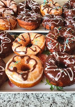 A picture of Doughnut 🍩.