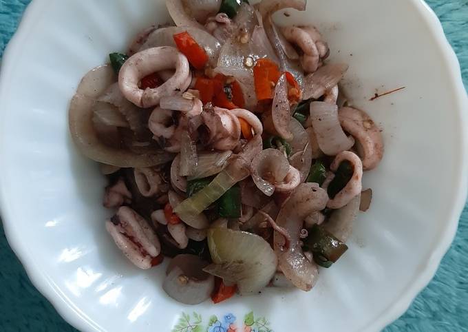 Resep Tumis Cumi-cumi pedas yang Bikin Ngiler