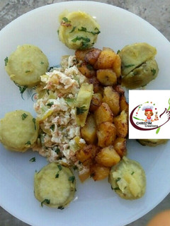 A picture of Scent potatoe with scramble egg and dodo.
