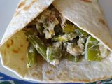 Burrito de espárragos trigueros