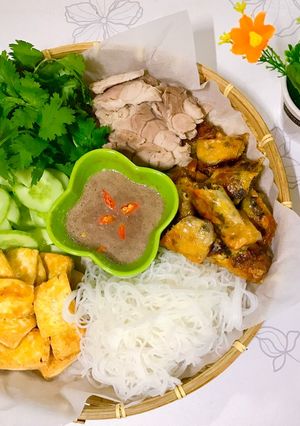 Hình của món Bún đậu mắm tôm tự làm ở nhà.