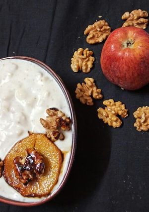 A picture of Apple walnut raita.