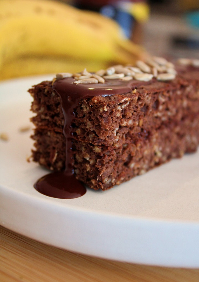 Una foto de Bizcocho de plátano y cacao sin gluten