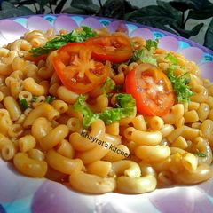 A picture of Pasta in hot tomato sauce.