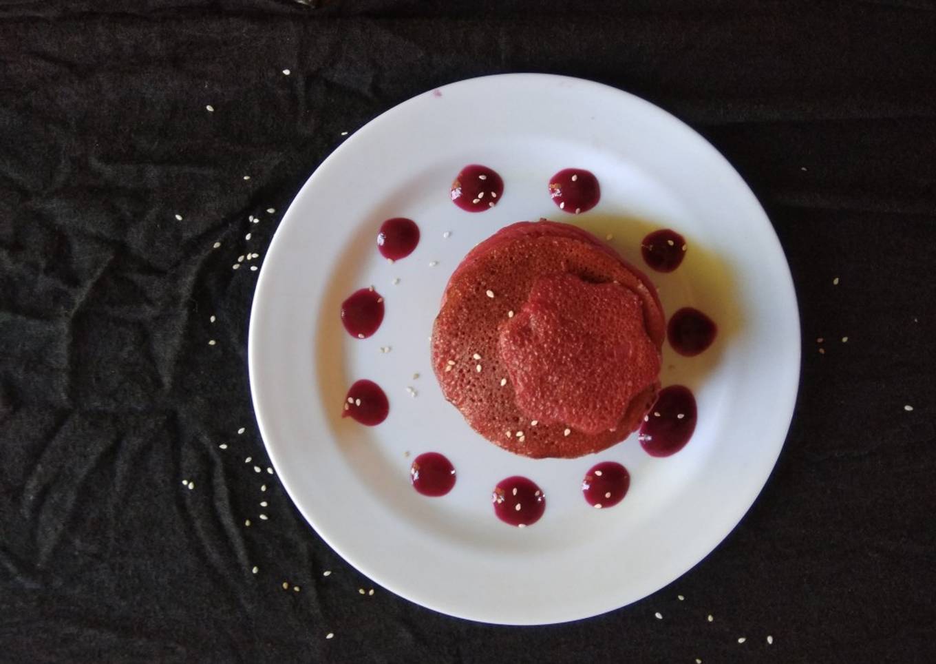 Banana cake with beets