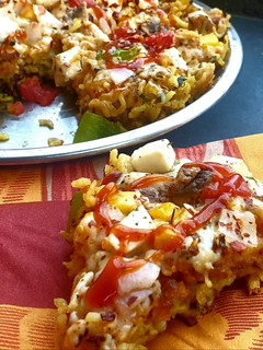 मैगी पिज़्ज़ा (maggi pizza recipe in Hindi) रेसिपी मुख्य फोटो