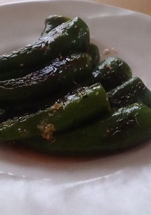 A picture of Simmered Sweet Peppers.