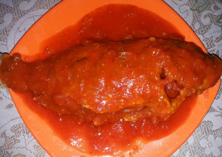 Ikan masak saos pedas manis