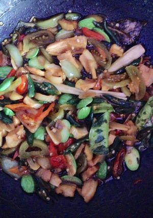 Foto resep Oseng kikil