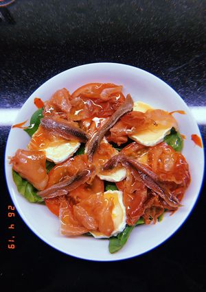 Foto principal de Ensalada de Queso de Cabra y Jamón Serrano