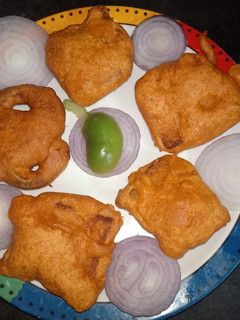 மூலிகை இலை கற்பூரவல்லி பஜ்ஜி🍃🍃🍃👌👌 செய்முறை முக்கிய புகைப்படம்