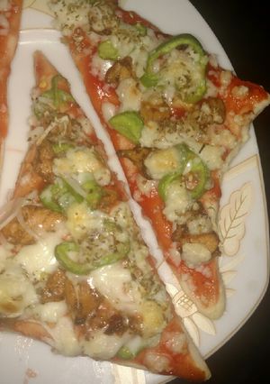 A picture of Pizza 🍕 Sendwich.
