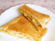 A picture of slice bread sandwich