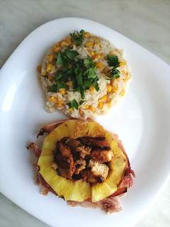 Barbecue-s csirkemellel töltött ananász 🍍 recept fotója