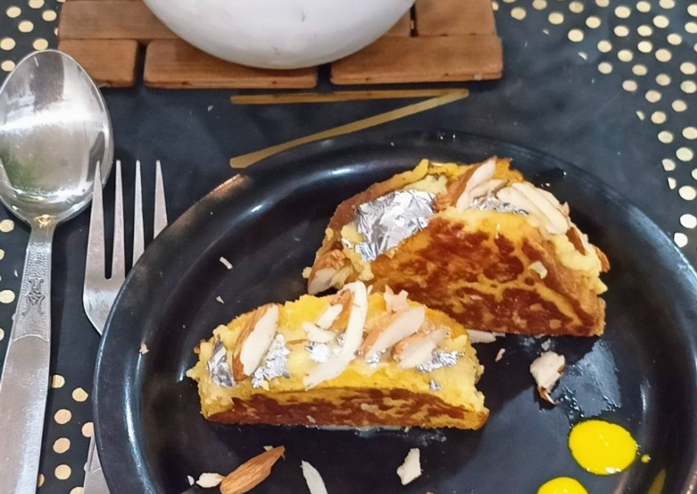 Apple Rabdi stuffed Rasmalai French Toast