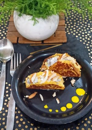 A picture of Apple Rabdi stuffed Rasmalai French Toast.